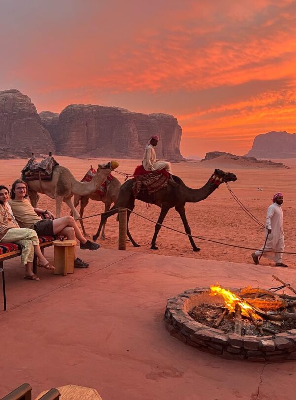 Camp Fire in wAdi rum .
