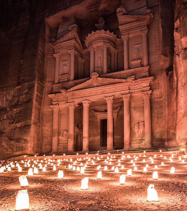 Petra by night show